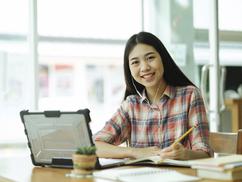 7 Tips Mencari Pekerjaan untuk Fresh Graduate yang Patut Dicoba